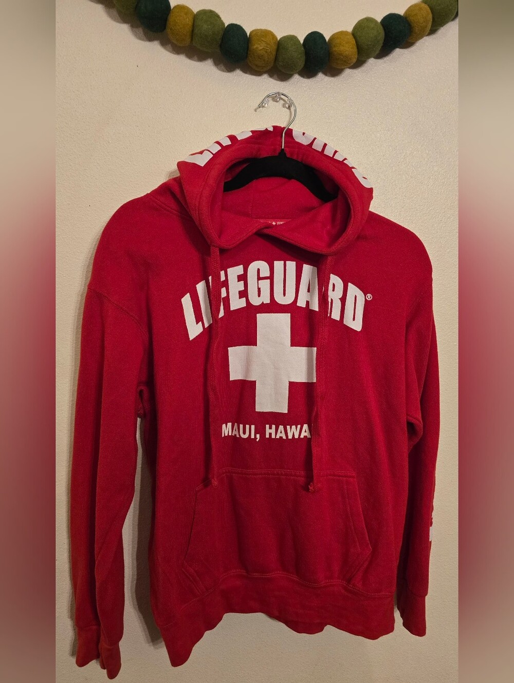 Officially Licensed LIFEGUARD Hoodie From Maui Hawaii Sweatshirt Size M Medium